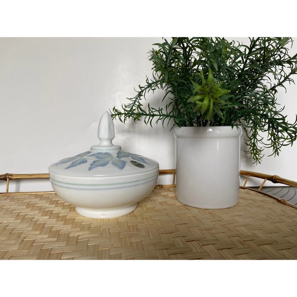 Fenton White Glass Blue Floral Candy Dish with Lid - Picture 2 of 6